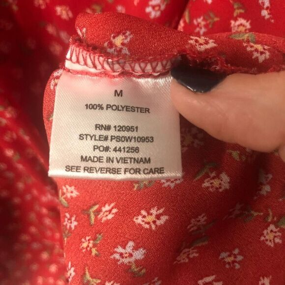 hippie rose thin strap red top dainty flowers size m cottage core farm country - Picture 5 of 9